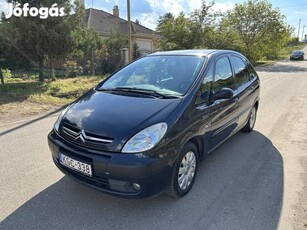 Citroen Xsara Picasso 1.6 Comfort Friss Műszaki