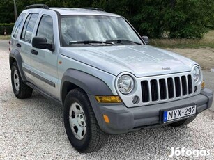 JEEP Cherokee 2.7 CRD 4WD Liberty Megkímélt Áll...