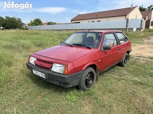 Lada Samara 2108