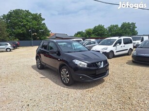 Nissan Qashqai 2.0 i-Way 4WD.Panoráma tető. Nav...