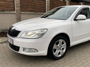 Skoda Octavia 1.4 Ambiente Benzin/Gáz! 1500FT/1...