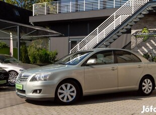 Toyota Avensis 2.2 D-4D Sol Bamboo Pearl Editio...