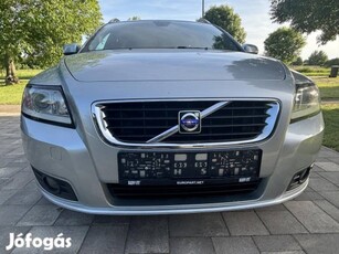 Volvo V50 1.6 D Drive Kinetic 85000km.Nagyszerv...