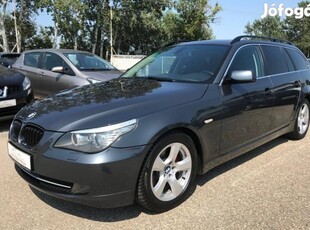 BMW 523i Touring (Automata) Navi!Xenon!Panoráma...