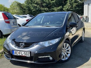 HONDA CIVIC 1.8 Sport NAVI/BŐR/PANORAMA TETŐ