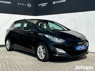 Hyundai I30 1.4i Comfort 88e km / 100 LE / 1 év...