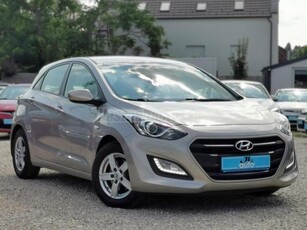 HYUNDAI I30 1.4i Easy Life GARANÁLT KM++SZÉP ÁLLAPOT++ALUFELNI