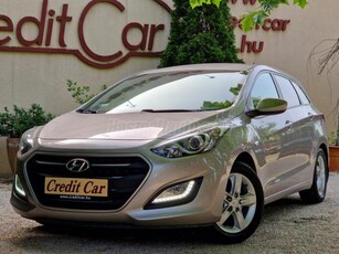 HYUNDAI I30 CW 1.4i Life Újszerű - 81.000Km - Végig Szervizelt - 23 ÉVE CREDIT CAR