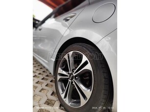 KIA CEE'D SW 1.4 CVVT Silver