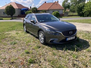 MAZDA 6 Sportkombi 2.2 CD AWD Attraction