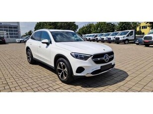 MERCEDES-BENZ GLC-220