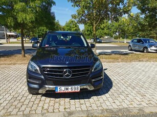 MERCEDES-BENZ ML 250 BlueTEC (Automata) VÉGIG VEZETETT SZERVIZKÖNYV! ELSŐ MO-I TULAJTÓL!