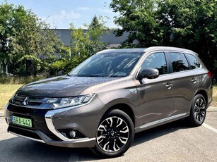 MITSUBISHI OUTLANDER 2.0 PHEV Intense Plus 4WD CVT Akár 3 év garancia/Kitűnő állapot/Facelift/360 Kamera/Kormány fűtés