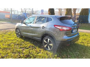 NISSAN QASHQAI 1.6 DIG-T N-Connecta