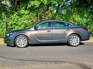 OPEL INSIGNIA 2.0 CDTI Cosmo (Automata) Magyar. gyári fényezés. végig szervizkönyv