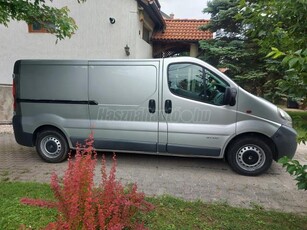 RENAULT TRAFIC 1.9 dCi L2H1 Komfort