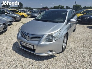 Toyota Avensis Wagon 2.0 D-4D Executive Navi DU...