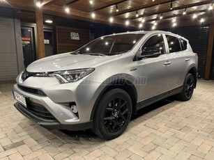 TOYOTA RAV 4 Rav4 2.5 Hybrid Executive e-CVT Áfás Ár!