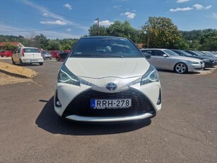 TOYOTA YARIS 1.5 Dual VVT-iE Selection Blue