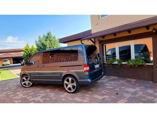 VOLKSWAGEN MULTIVAN 2.5TDI 4Motion 22Keskin