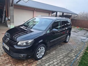 VOLKSWAGEN TOURAN 2.0 PD TDI Highline