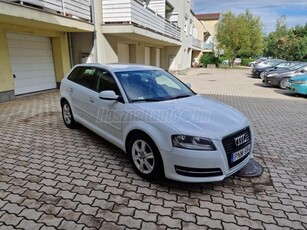 AUDI A3 1.6 TDI Ambition DPF