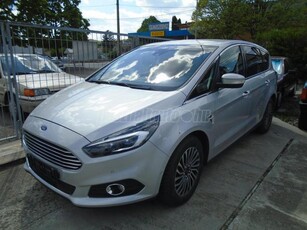 FORD S-MAX 2.0 EcoBlue Titanium