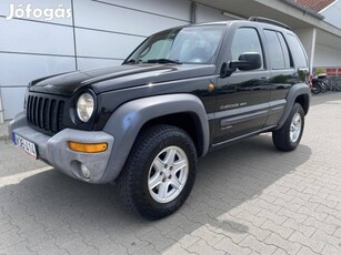 JEEP Cherokee 2.5 CRD Sport