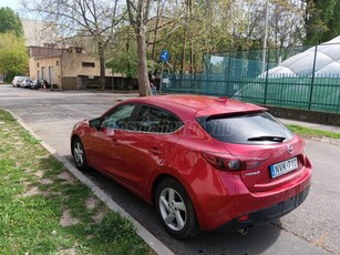 MAZDA 3 Sport 2.0 Revolution