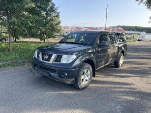 NISSAN NAVARA 4WD Double 2.5D LE (Automata)