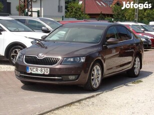 Skoda Octavia 1.4 TSI Elegance DSG Magyarország...