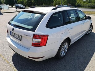 SKODA OCTAVIA Combi 1.6 CR TDI Style Magyar. 1 tulaj. 1 év Garancia ajándék!