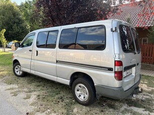 TOYOTA HI-ACE Hiace 2.4 TD 4x4 Panel Van Long Gyári 6 személyes