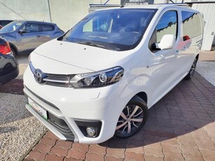 TOYOTA PROACE 2.0 D-4D Family Comfort L2H1 3 év műszaki Garancia /Ülésfűtés /Magyarországi/Nagyszerviz frissen elvégezve