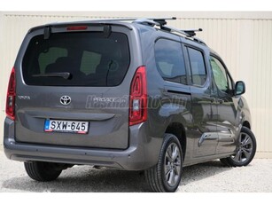 TOYOTA PROACE City Verso 1.2T Family Plus L2H1 [7 személy] FOGLALÓZVA//MAGYAR// 17eKM// GYÁRIGARANCIA// 7ÜLÉS // HOSSZÍTOTT//