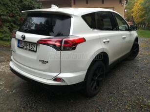 TOYOTA RAV 4 Rav4 2.0 Active Style MY18