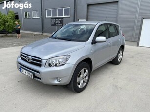 Toyota Rav 4 Rav4 2.2 D-4D 4x4 Sol Plus 9 éve e...