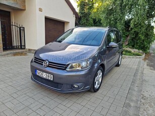 VOLKSWAGEN TOURAN 2.0 CR TDI Highline DSG [7 személy] Friss műszaki vizsgával!