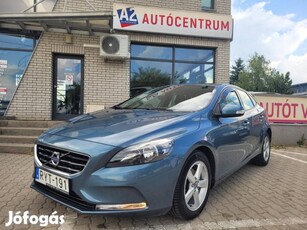 Volvo V40 1.6 D [D2] Momentum Navi-Tolatóradar-...