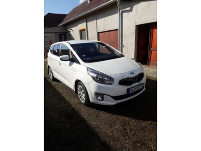 KIA CARENS 1.6 GDI LX