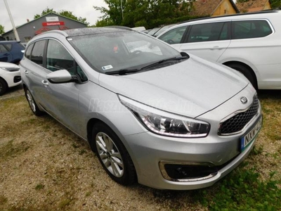 KIA CEE'D SW 1.6 GDI EX Limited DCT 164Ekm!Magyar.vez.szervízkönyv!