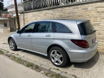 MERCEDES-BENZ R 500 4Matic (Automata) (6 személyes ) Panorama tető