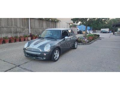 MINI MINI COOPER 1.6