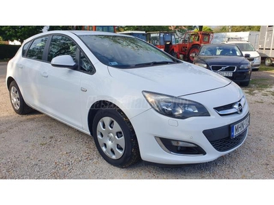 OPEL ASTRA J 1.4 T Active Magyarországi-ülésfűtés-klíma-multikormány