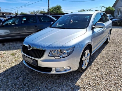 SKODA SUPERB 1.8 TSI Comfort Xenon-Navi-Tempomat-T.radar