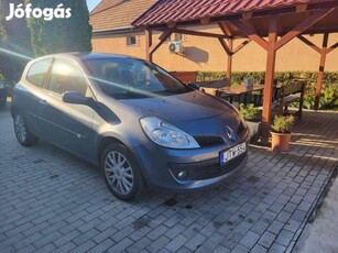 Renault Clio 1.4 16V Dynamique Plus friss műszaki