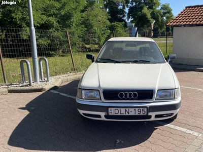 Audi 80