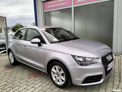 AUDI A1 Sportback 1.6 TDI Attraction