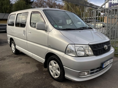 Toyota HI-ACE