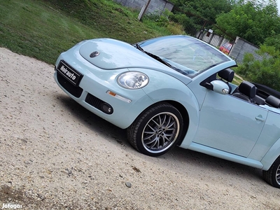 Volkswagen NEW Beetle